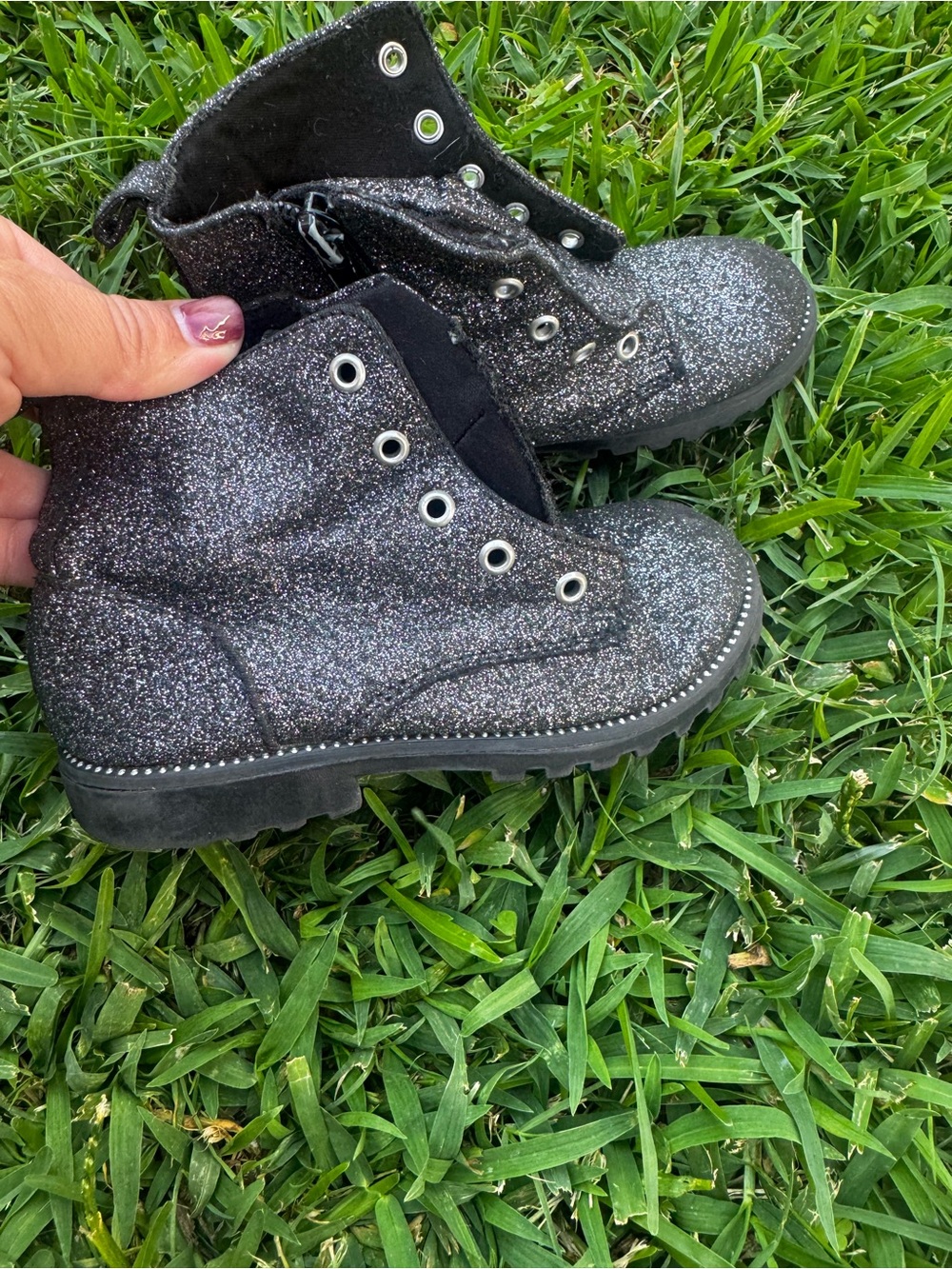 Kids Glitter Ankle Boots in Black - Sparkle Finish